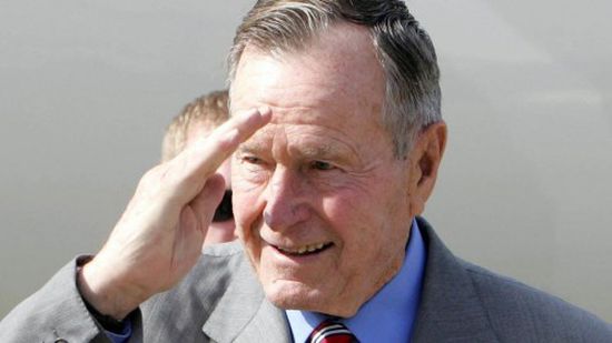 هاشتاج "جورج بوش الأب" يتصدر تويتر بعد ساعات من وفاته