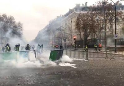 وزير الداخلية الفرنسي: أحد مصابي قوات الأمن في حالة حرجة