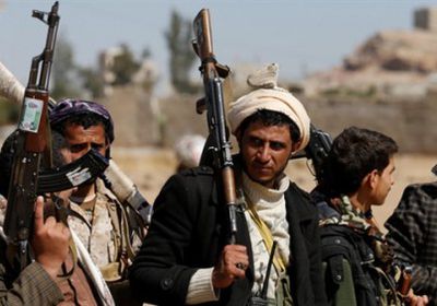 في إهانة جديدة للقبائل..الحوثي يعتدي على وزير سابق بصنعاء