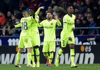 برشلونة يستعيد الانتصارات بثنائية في فياريال ويتصدر الدوري الإسباني مؤقتًا