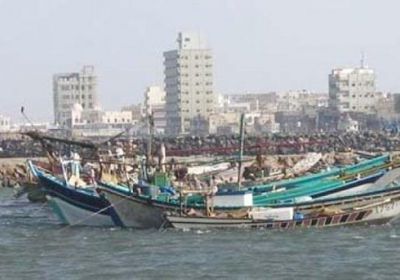 الحوثيون يفجرون أكبر بنايتين في مدينة الحديدة (صور)