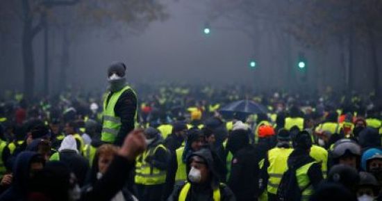 فرنسا: 139 شخصا من متظاهري السترات الصفراء سيمثلون أمام العدالة