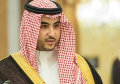 خالد بن سلمان يضع أمثلة لانتهاكات النظام الإيراني