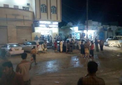 لحظة انتحار شاب بالمهرة(شاهد)