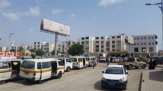 أجرة النقل تكوي المواطنين في عدن