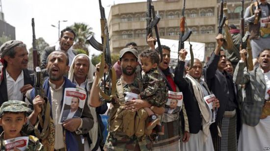 مسهور يُجيب.. كيف تتحكم أمريكا في الحوثيين؟
