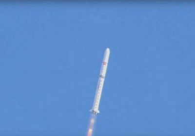 كل ما تريد معرفته عن القمران الصناعيان السعوديان (انفوجراف)