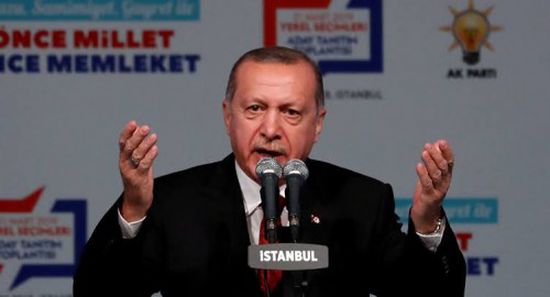سياسي إماراتي يكشف بالأرقام الانتهاكات التركية بحق الإعلام