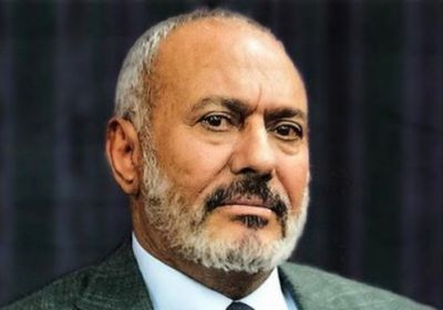 من مرقده.. "صالح" يفجر أزمة في مفاوضات السويد