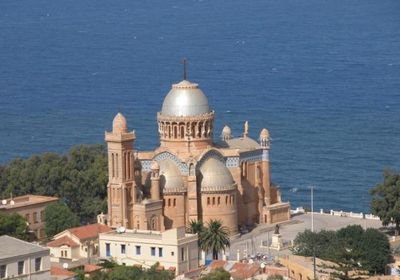 الجزائر تحسم الجدل حول حقيقة إغلاق الكنائس (تفاصيل)