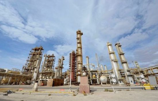 مسؤول ليبي يكشف حقيقة إغلاق حقل "شرارة" النفطي