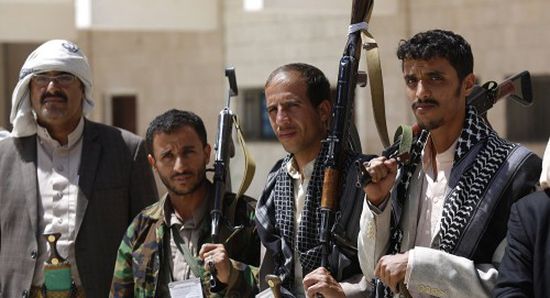 الإرياني: الحوثية مارست حملة قمع بالصحفيين