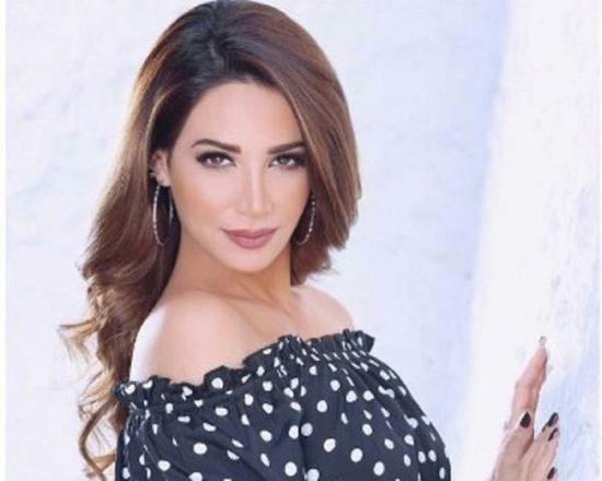 اللبنانية ديانا حداد تصدم جمهورها بصورة بدون مكياج