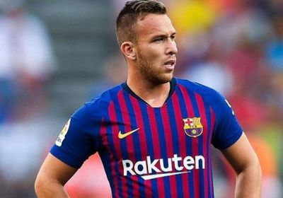لاعب برشلونة يكشف السر وراء عودة ديمبلي