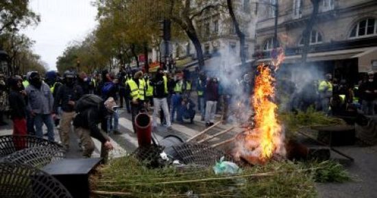 مصرع أحد متظاهري "السترات الصفراء" جنوب فرنسا