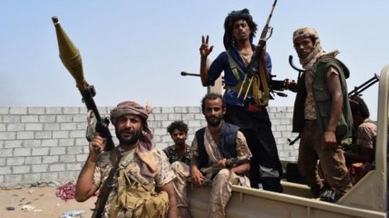 مصرع 7 حوثيين بقصف مدفعي للجيش في الضالع