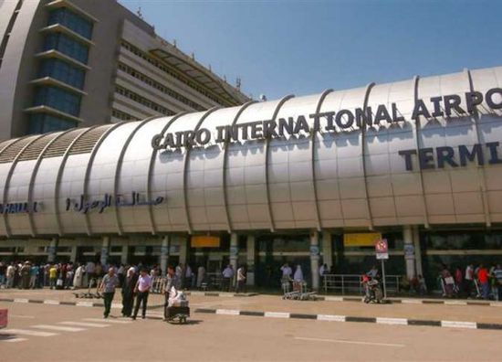 الأمن المصري يُفشل تهريب طائرتي تجسس بمطار القاهرة