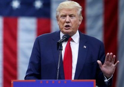 الرئيس الأمريكي يمنع أسرة يمنية من رؤية طفلها المريض (تفاصيل)