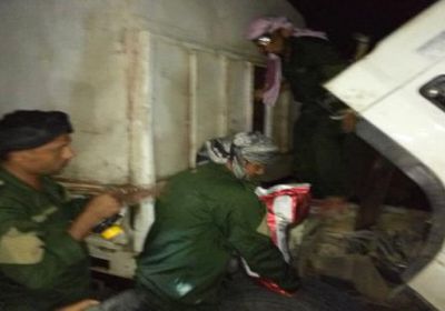 ضبط شاحنة تهريب على متنها أسلحة وذخائر في عدن (تفاصيل)