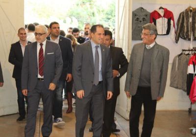 افتتاح معرض الميلاد في كلية الفنون جامعة لبنان