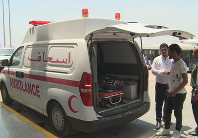 بدعم إماراتي.. 48 جريحا بالساحل الغربي يغادروا عدن متجهين للهند