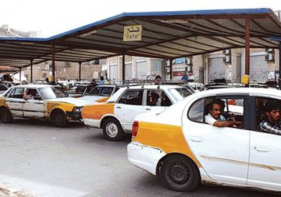 غضب بعدن من ارتفاع أسعار المواصلات.. والمواطنون: الحكومة لا تهتم