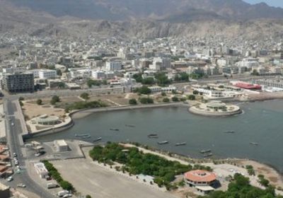 ناشط: عدن تستعيد حيويتها والأوضاع تسير على قدم وساق