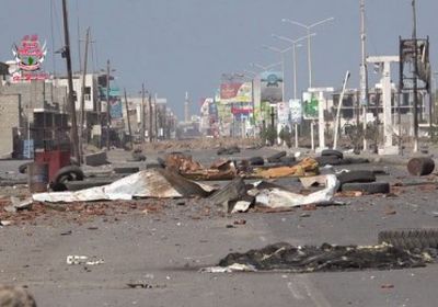 سقوط شهداء وجرحى في قصف لمليشيا الحوثي بالحديدة (تفاصيل)