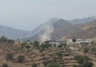 مليشيا الحوثي تقصف المناطق السكنية في القبيطة شمالي لحج