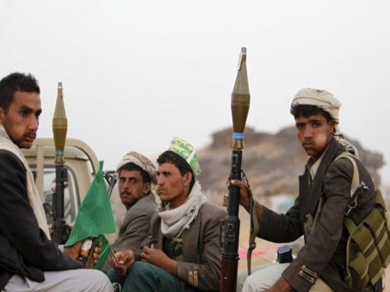 سياسي يكشف فضيحة جديدة عن الحوثيين (صورة)