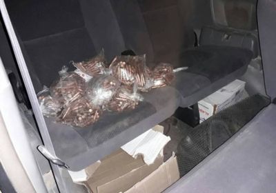 ضبط باص يحمل 5 آلاف طلقة رصاص بالحاف