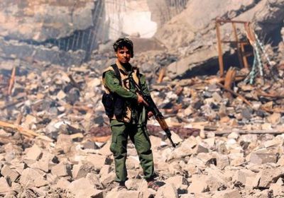 الحوثيون يلجأون لتجنيد أيتام اليمن (فيديو)