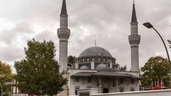 المشروعون الألمان يبحثون قانون "ضريبة المسجد" على المسلمين 