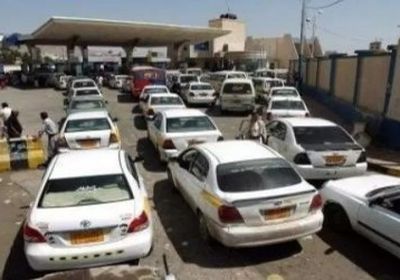 رسمياً.. محطات الوقود بحضرموت تبدأ في بيع الوقود بالسعر الجديد