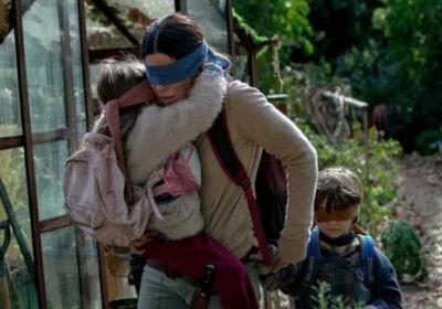 ساندرا بولوك تكسر الأرقام القياسية بفيلمها Bird Box