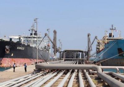 وصول الدفعة الثالثة من منحة المشتقات النفطية من السعودية لليمن