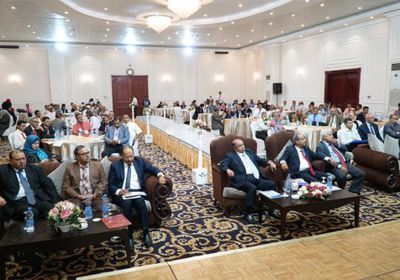 ورشة عمل للتعليم عن بعد والتعليم المفتوح بعدن