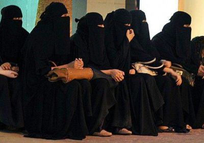 " التعليم السعودية " تنفي فرض شكل محدد للحجاب في المدارس