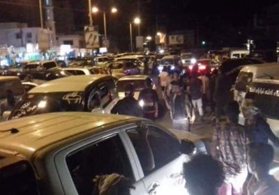 للمرة الأولى منذ سنوات..عدن تستقبل العام الجديد باحتفالات صاخبة "صور"