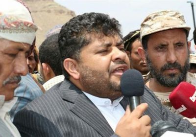 الحوثي يتمادى ويطالب الأمم المتحدة باستبدال المساعدات الغذائية بالكاش