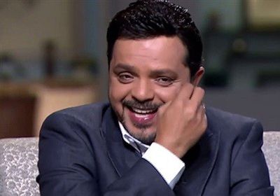 شاهد كوميديا محمد هنيدي في الاحتفال برأس السنة "فيديو"