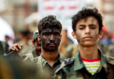 إعلامي يصف الحوثيين بـ "الورم"