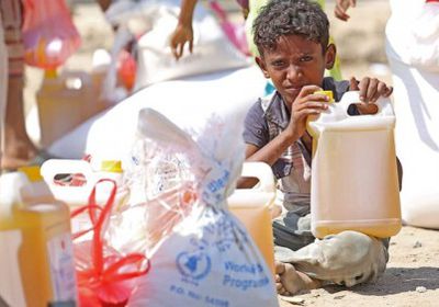  بعد نهب المليشيا للمساعدات.. أول تعليق من الحكومة على برنامج الأغذية العالمي