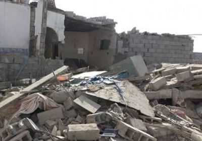 مليشيا الحوثي تجدد قصفها لمنازل المواطنين بالحديدة