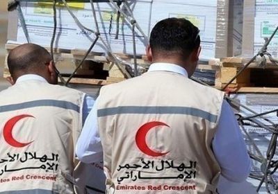 "الهلال الأحمر الإماراتي" يدعم جامعة حضرموت بأجهازة حاسوب محمولة