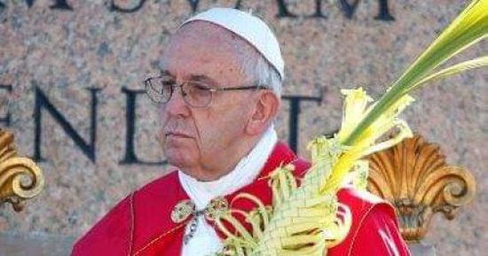 بابا الفاتيكان يدعو زعيمين أوروبيين إلى وقف الخلافات بينهما