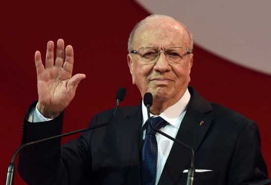 "السبسي" مرشحاً للانتخابات الرئاسية بتونس (تفاصيل)