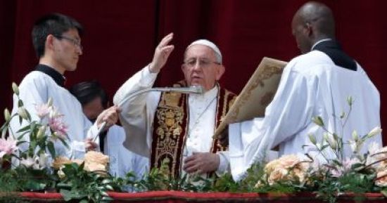 بابا الفاتيكان يحذر من ظهور الحركات القومية والشعبوية