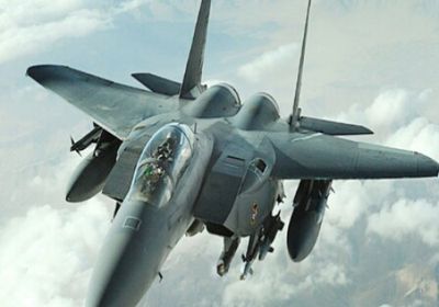 مقاتلات التحالف تدمر معسكراً تدريبياً للمليشيا بصنعاء