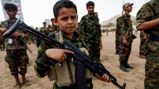 مركز الملك سلمان يؤهل أطفال اليمن المجندين (فيديو) 